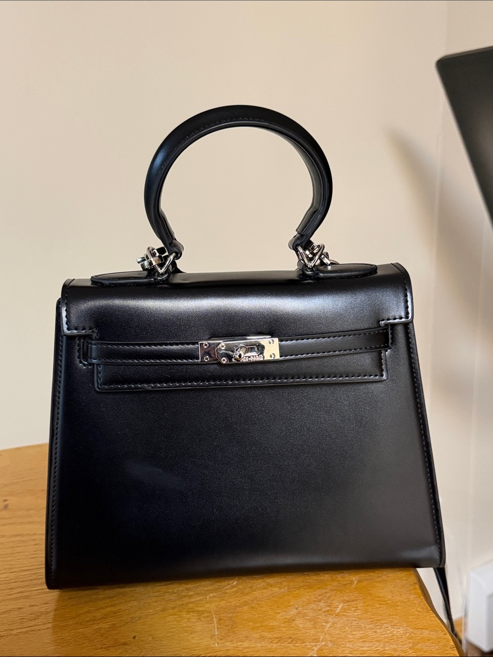 Black “kelly” style bag